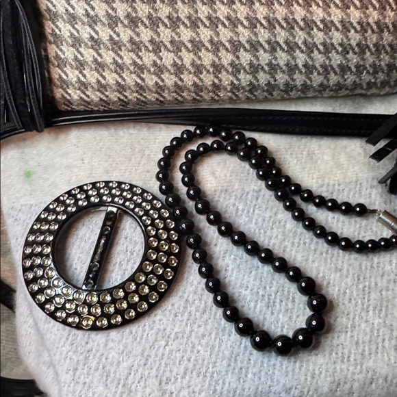 4 piece Accessory Set - Picture 2 of 3